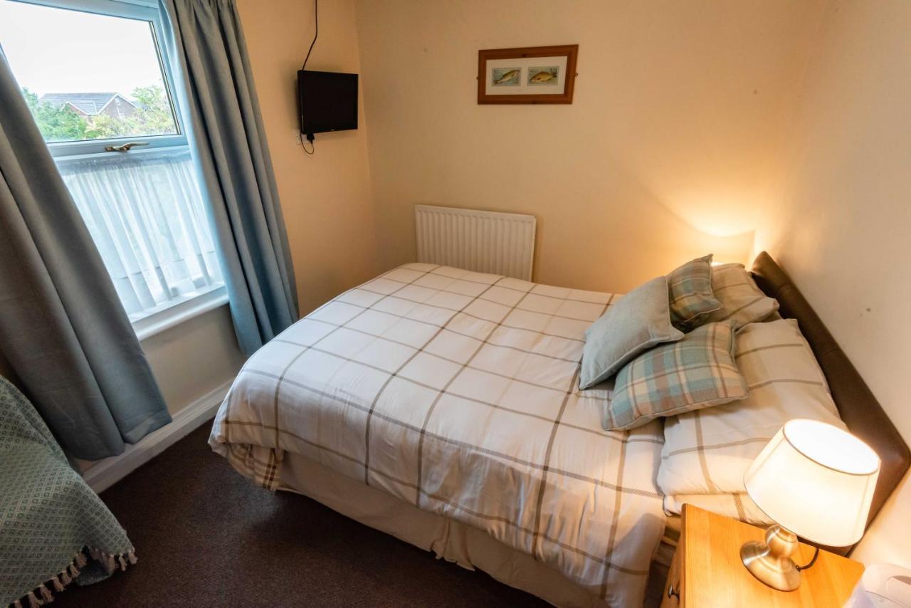 Aarondale Guest House Hartlepool Esterno foto