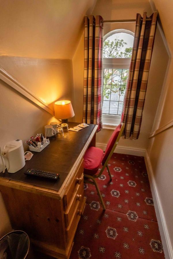 Aarondale Guest House Hartlepool Esterno foto