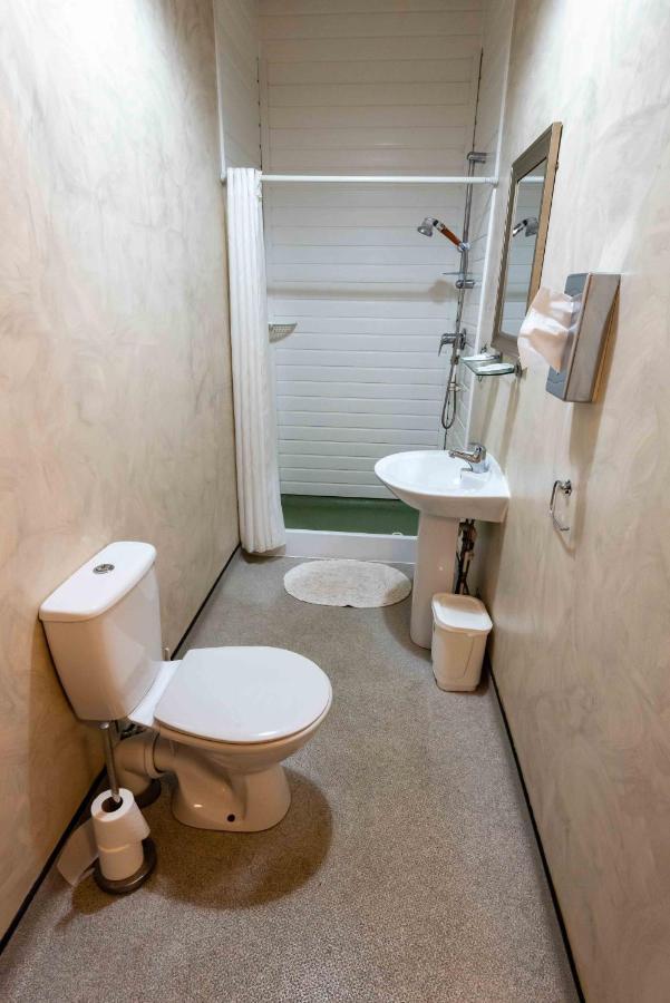 Aarondale Guest House Hartlepool Esterno foto
