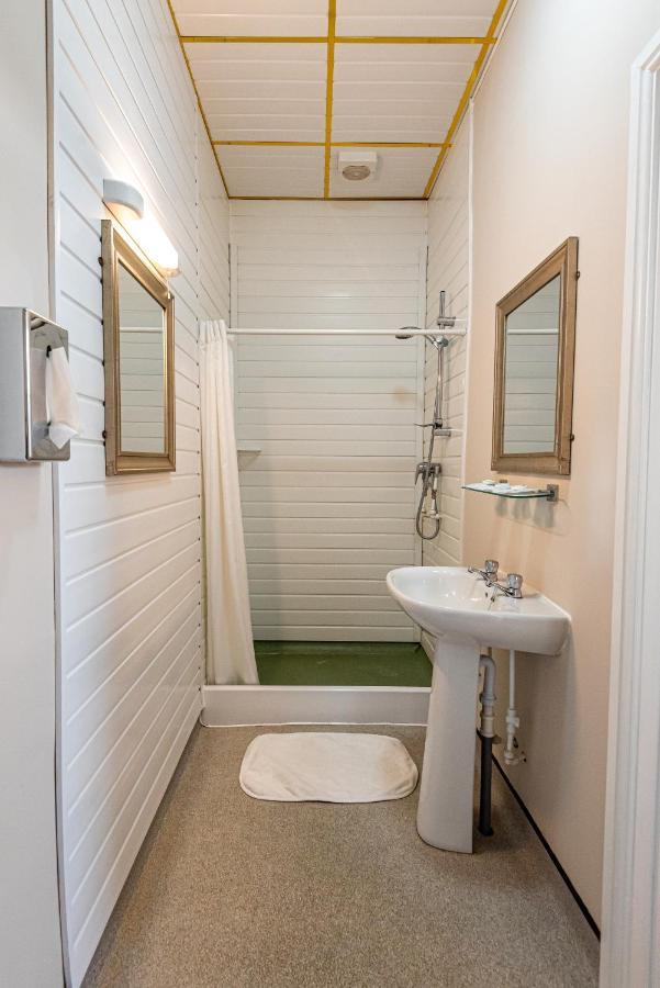 Aarondale Guest House Hartlepool Esterno foto
